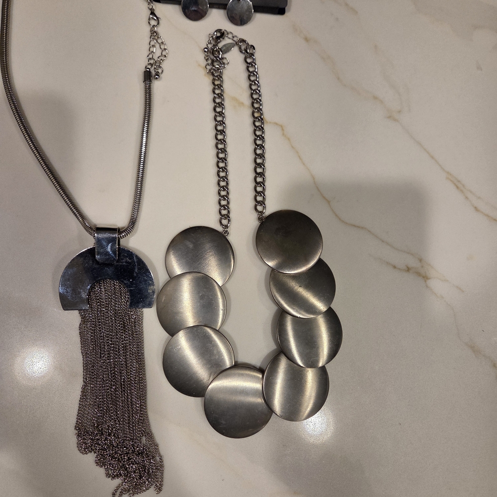 Silver Statement Necklace Set Withmatching Earrings